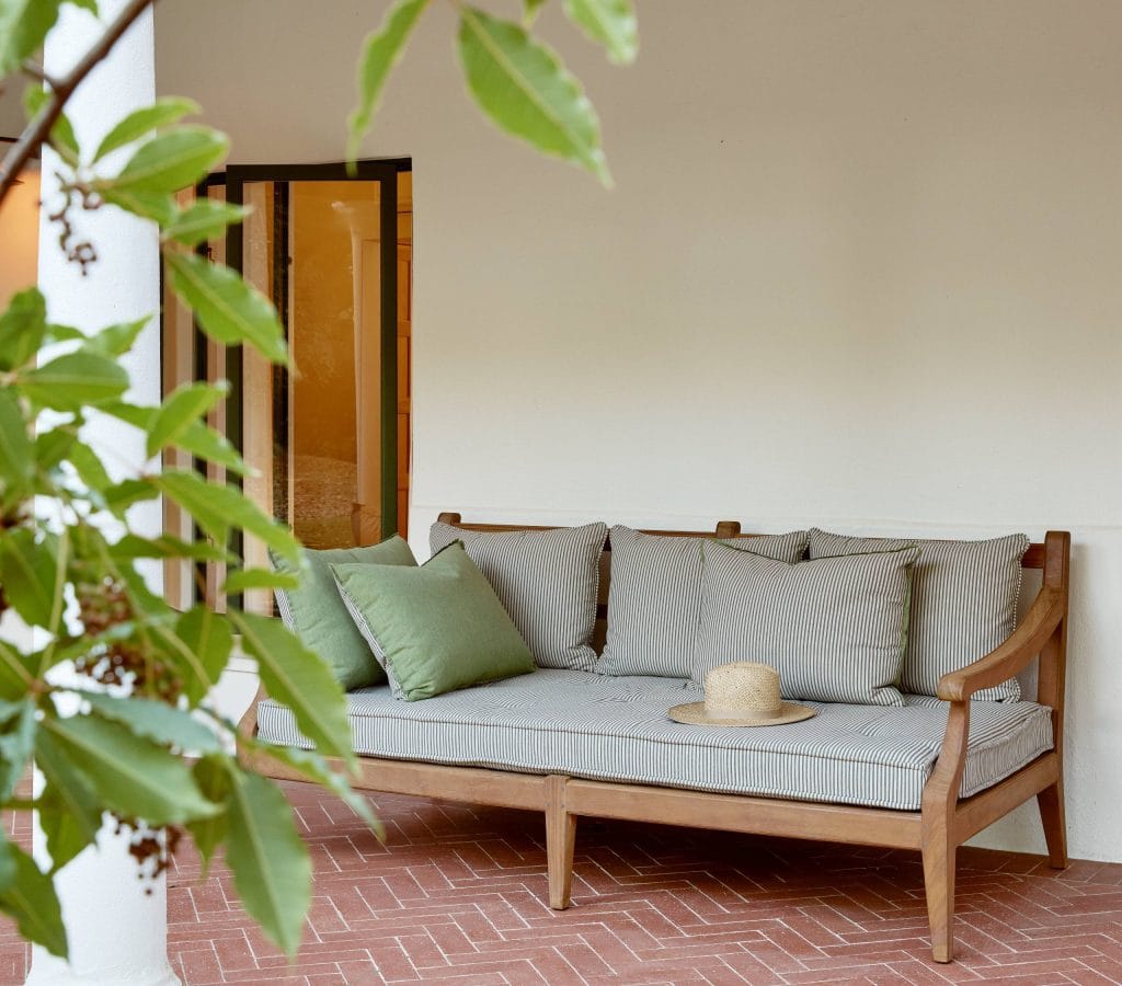 Spier-Hotel-Luxury-Garden-Suite-Verandah-Landscape-EY-2025